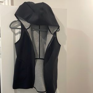 Lululemon reversible vest